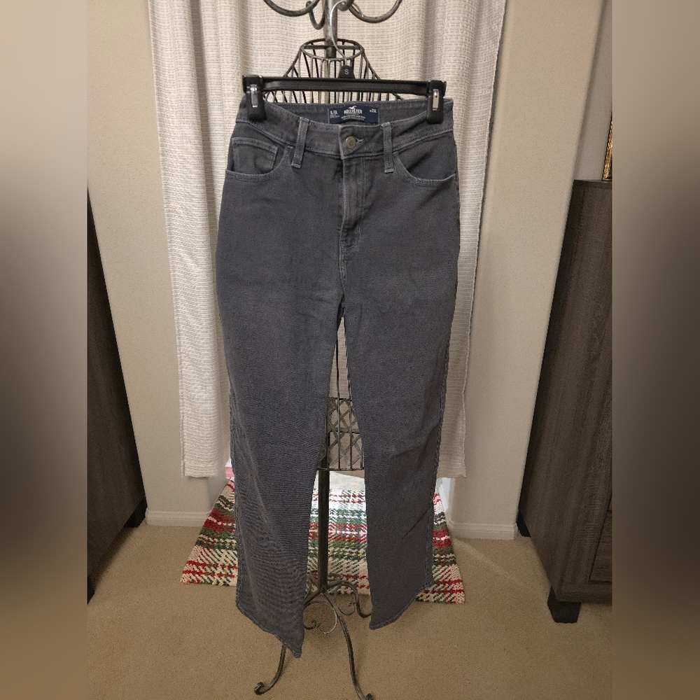 Women's Gray Jeans